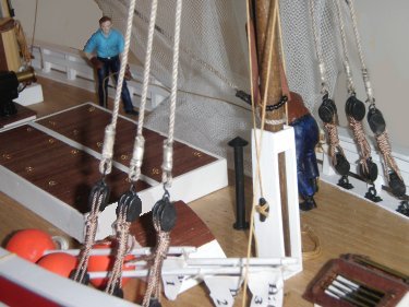 Main mast (note marker-floats)